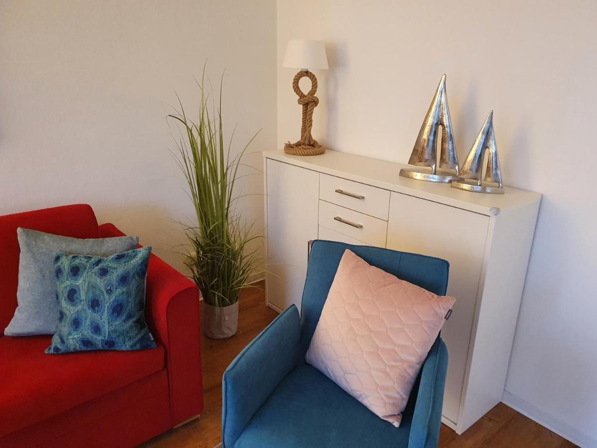 Das Appartement Inselliebe Ruegen Inkl Sauna Und 3H Taeglich Eintritt Ahoi Schwimmbad ゼリン エクステリア 写真