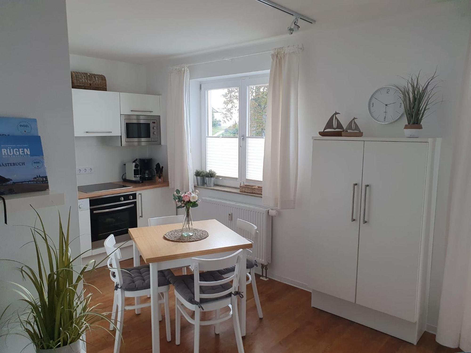 Das Appartement Inselliebe Ruegen Inkl Sauna Und 3H Taeglich Eintritt Ahoi Schwimmbad ゼリン エクステリア 写真